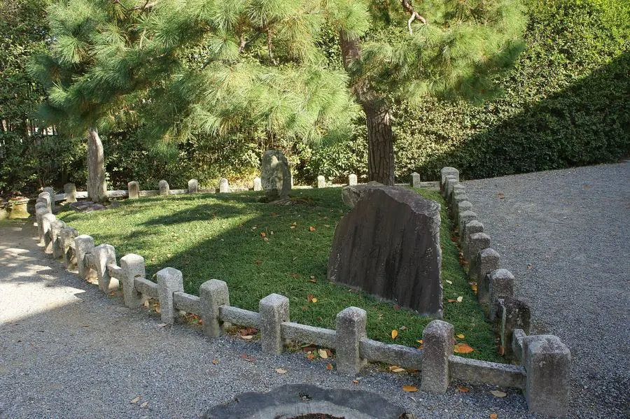 Byōdō-in temple grounds, Uji